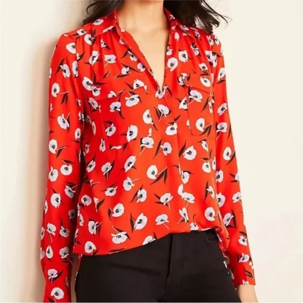 Ann Taylor Red and White Floral Blouse - L - Picture 6 of 6
